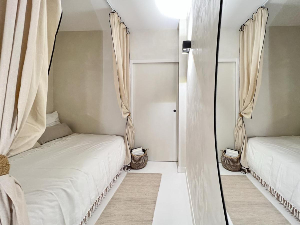 Superb Apartment Palais Royal Louvre Museum Free Netflix ปารีส ภายนอก รูปภาพ